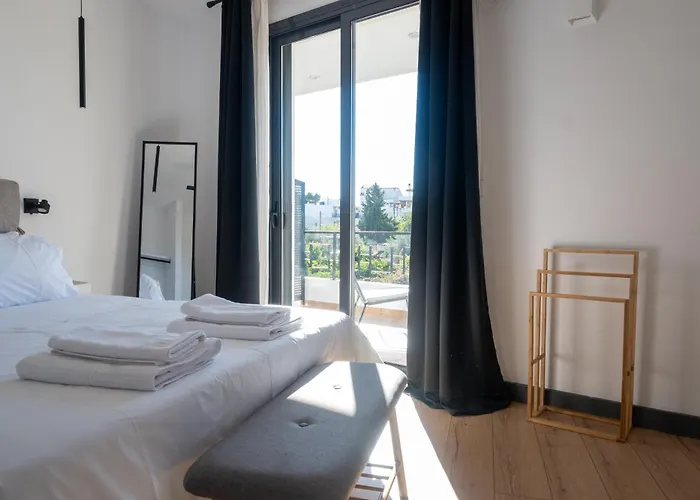 Niobe χαλάρωση με στυλ στο κέντρο αγίων θεοδώρων * Agioi Theodoroi (Corinthia)